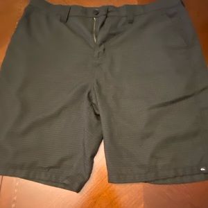 Quiksilver Men’s Black and White Shorts